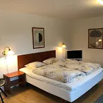 Mejeri 3*